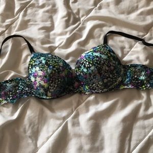 Victoria’s Secret Push up bra